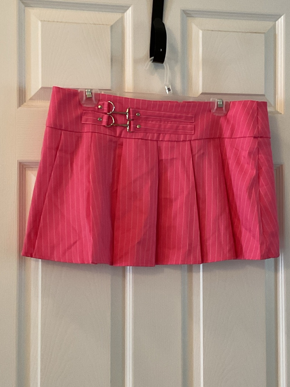 SHEIN Icon NWT Womens Large Pink w/White Stripe Mini Skirt